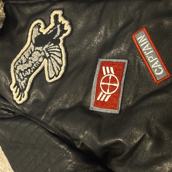 Epic Threads Black Bomber Jacket with Patches Boys Size XL - Picture 4 of 7